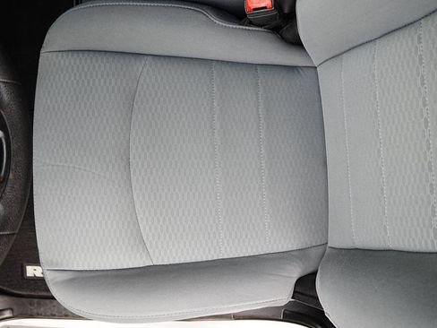 Used 2020 RAM 1500 Classic SLT image 9