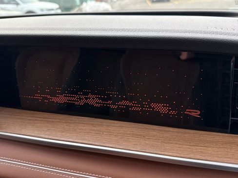 Used 2026 Volkswagen Tiguan SEL R-Line image 32