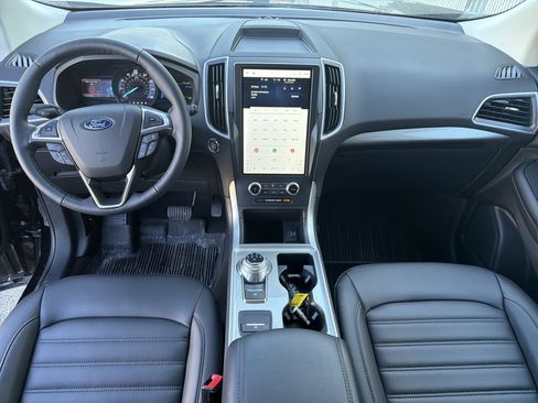 Used 2024 Ford Edge SEL w/ Convenience Package image 21