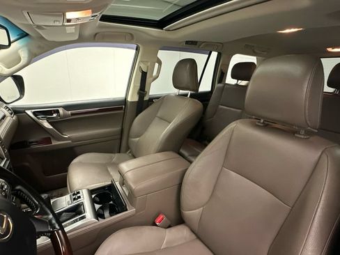 Used 2018 Lexus GX 460 Premium AWD/4WD image 9