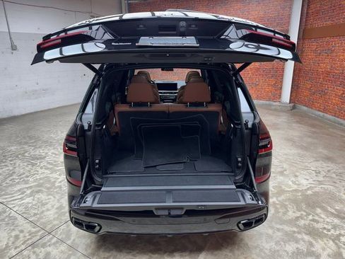 Certified 2024 BMW X7 M60i w/ Executive Package image 27