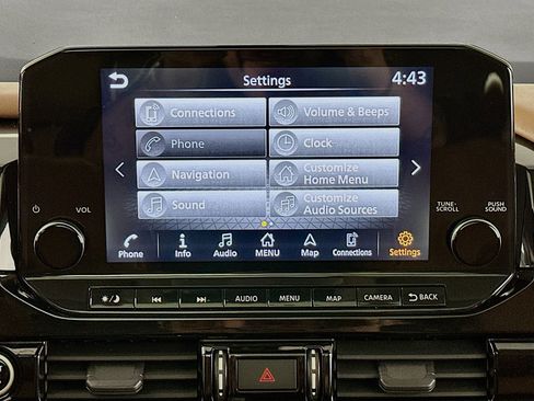 Used 2023 Nissan Pathfinder Platinum w/ Cargo Package image 12