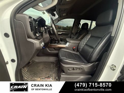 Used 2025 GMC Sierra 1500 Elevation w/ Preferred Package AWD/4WD image 21
