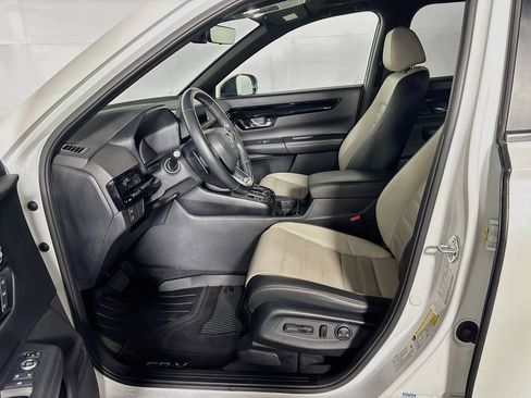 Used 2024 Honda CR-V Sport Touring image 11