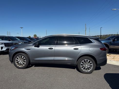 Used 2020 Buick Enclave Premium image 6