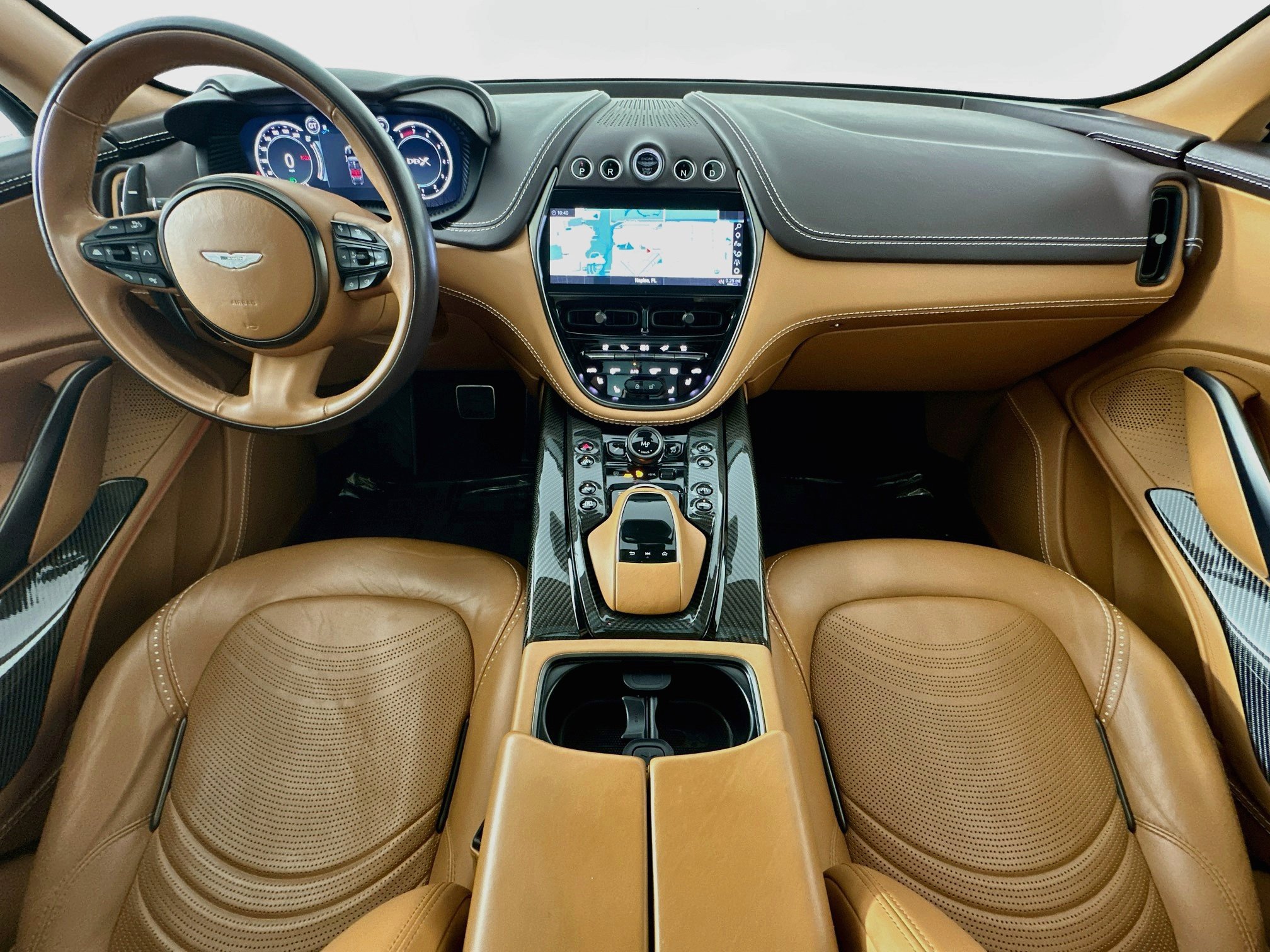 Used 2023 Aston Martin DBX 707 AWD/4WD image 25