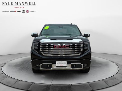 Used 2024 GMC Sierra 1500 Denali AWD/4WD image 18
