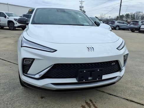 New 2026 Buick Envista Sport Touring w/ Convenience I Package image 2