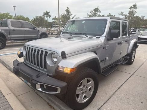 Used 2023 Jeep Gladiator Sport AWD/4WD image 1