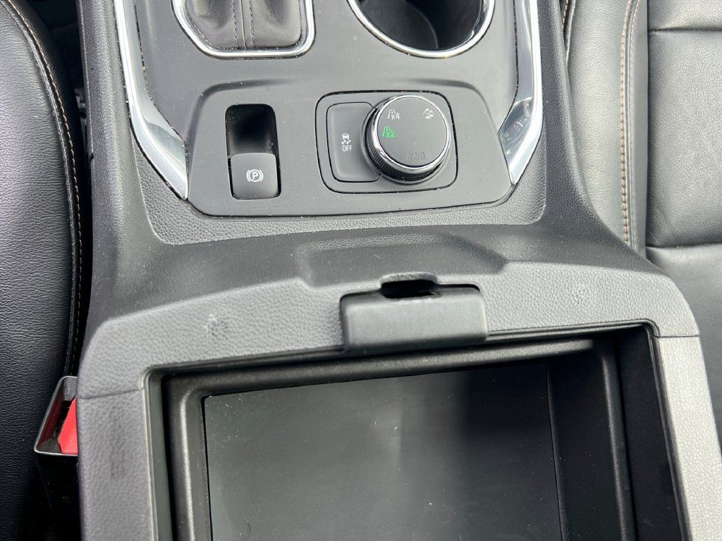 Used 2019 Chevrolet Traverse LT w/ LT Premium Package AWD/4WD image 28