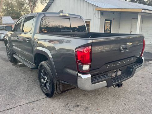 Used 2020 Toyota Tacoma SR5 image 11
