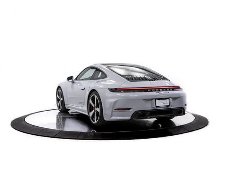 New 2026 Porsche 911 Carrera S image 3