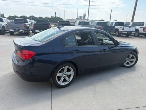 Used 2015 BMW 328i Sedan RWD image 4