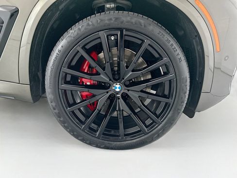 Used 2025 BMW X5 M60i AWD/4WD image 31