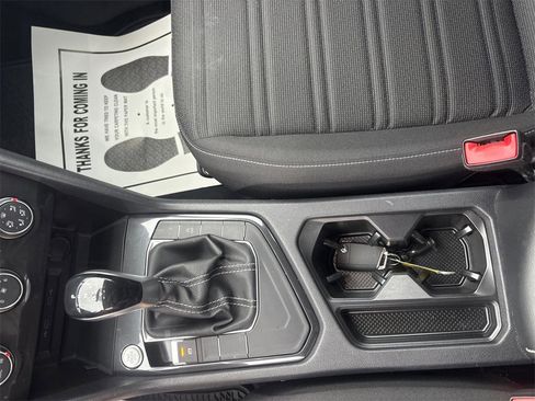 Used 2022 Volkswagen Tiguan S image 25