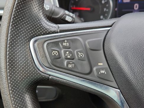 Used 2020 Chevrolet Equinox LT FWD image 16