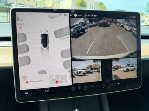 Used 2023 Tesla Model 3 Standard Range image 23