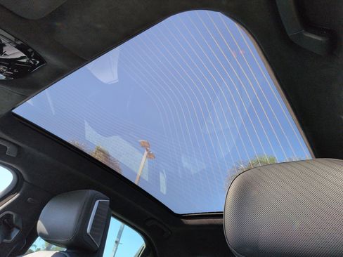 Certified 2024 BMW 760i xDrive 760i xDrive w/ Premium Package 2 image 28