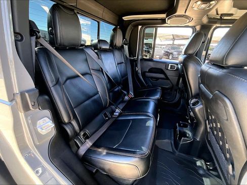 Certified 2022 Jeep Gladiator Mojave w/ LED Lighting Group image 20