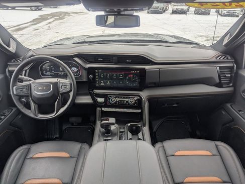 Used 2024 GMC Sierra 1500 AT4 w/ AT4 Premium Package image 24