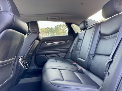 Used 2019 Cadillac XTS Luxury image 28