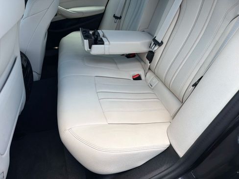 Used 2023 BMW 540i xDrive w/ Premium Package AWD/4WD image 13