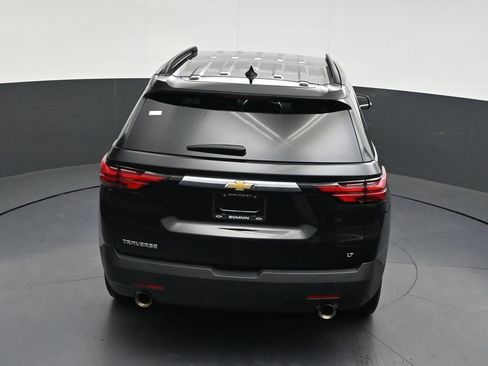 Used 2023 Chevrolet Traverse LT FWD image 16
