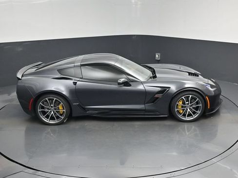 Used 2018 Chevrolet Corvette Grand Sport RWD image 13