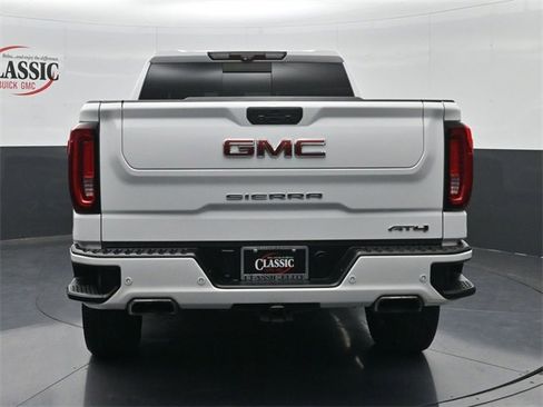 Used 2020 GMC Sierra 1500 AT4 w/ AT4 Premium Package image 8
