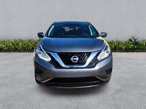 Used 2016 Nissan Murano S image 3