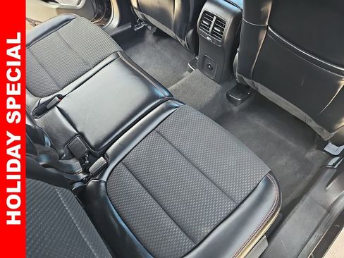 Used 2023 Ford Escape ST-Line image 11