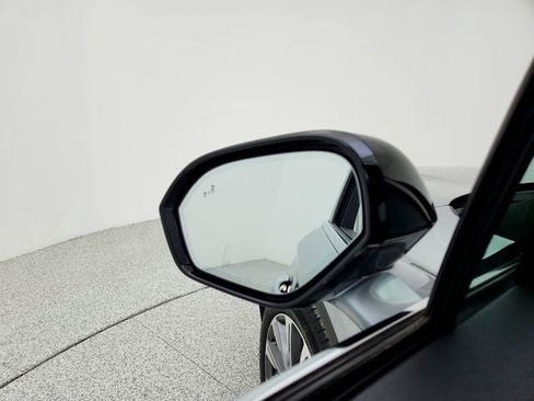 Used 2022 Lincoln Corsair Reserve w/ Equipment Group 201A image 19