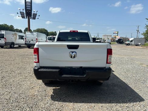 Used 2022 RAM 2500 Tradesman RWD image 4