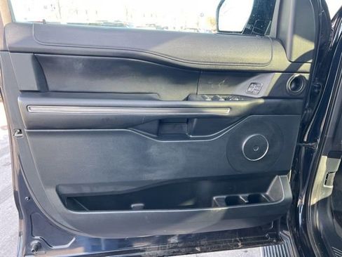 Used 2021 Ford Expedition Max XLT image 33