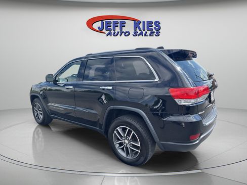 Used 2017 Jeep Grand Cherokee Limited AWD/4WD image 7