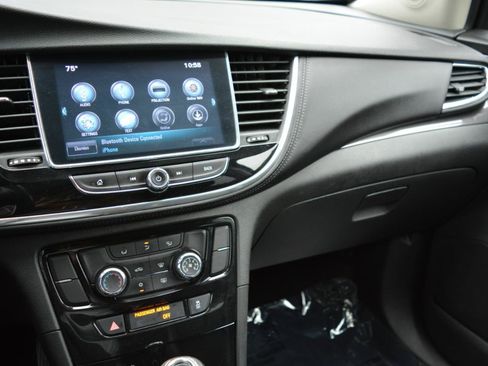 Used 2020 Buick Encore Preferred FWD image 23