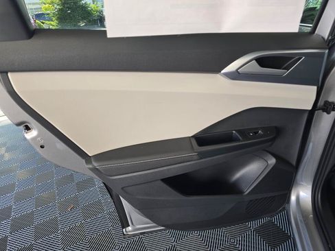 New 2026 Volkswagen Taos SE AWD/4WD image 34