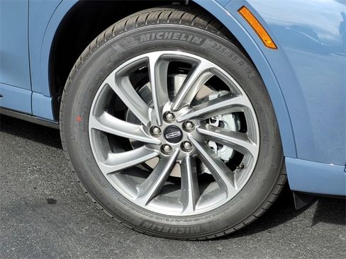 New 2025 Lincoln Corsair Grand Touring w/ Equipment Group 302A image 9