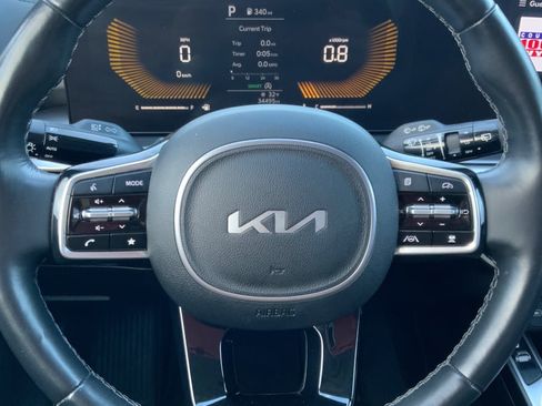 Used 2024 Kia Sorento X-Line EX image 16