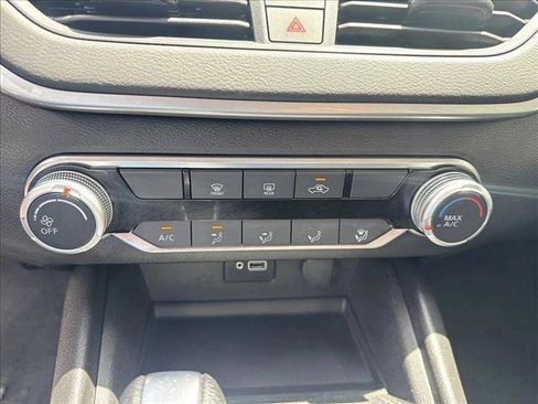 Used 2023 Nissan Altima 2.5 S FWD image 15