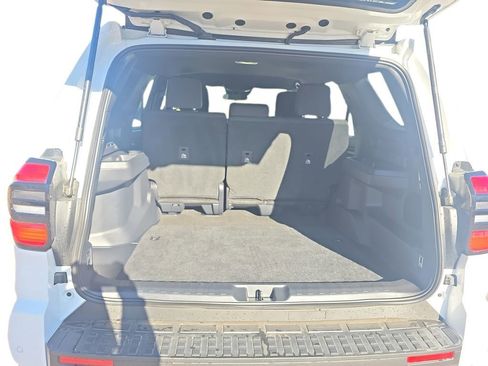 Used 2025 Toyota 4Runner 4WD image 19