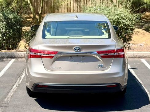 Used 2015 Toyota Avalon Limited FWD image 7