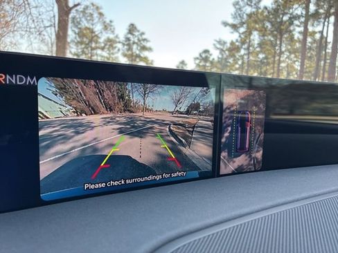 Certified 2025 Lincoln Navigator Reserve image 35