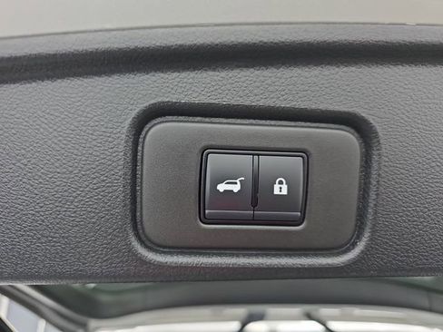 Used 2024 Nissan Pathfinder Platinum w/ Cargo Package image 48