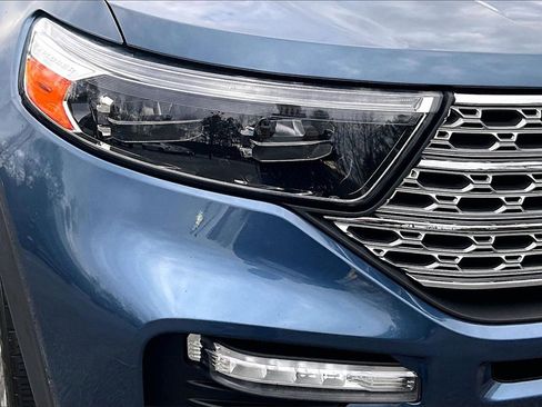 Used 2020 Ford Explorer Limited image 27