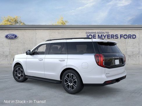 New 2026 Ford Expedition Active image 4
