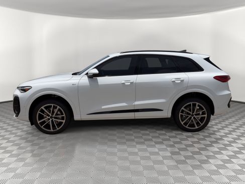 New 2026 Audi Q5 Premium AWD/4WD image 2