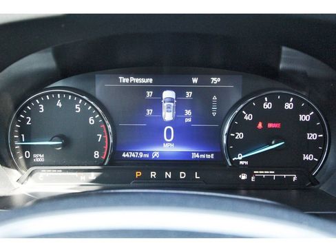 Certified 2023 Ford Explorer XLT w/ Equipment Group 202A RWD image 16