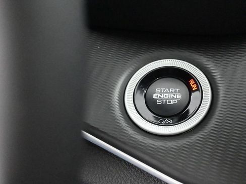 New 2025 Jeep Grand Cherokee Laredo X w/ Luxury Tech Group I image 26