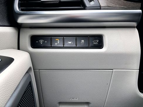 Used 2020 Kia Telluride SX w/ Towing Package FWD image 34